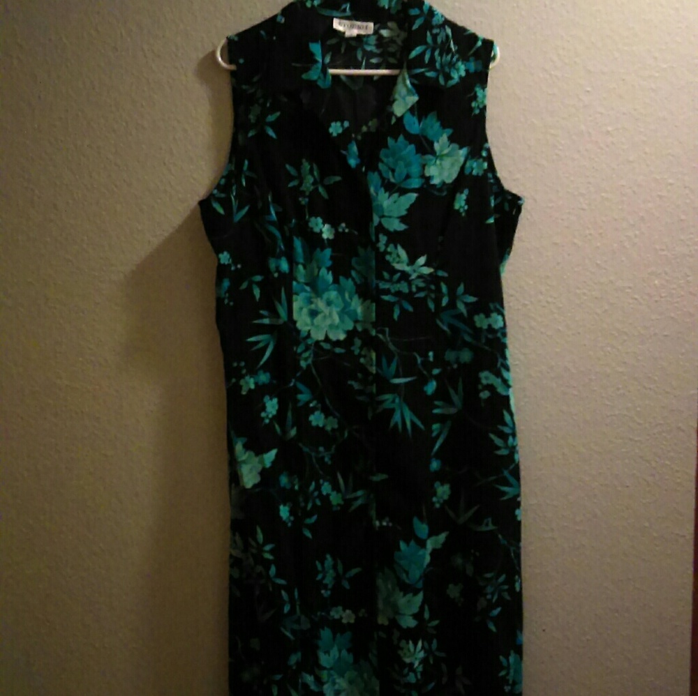 Studio I floral Maxi dress